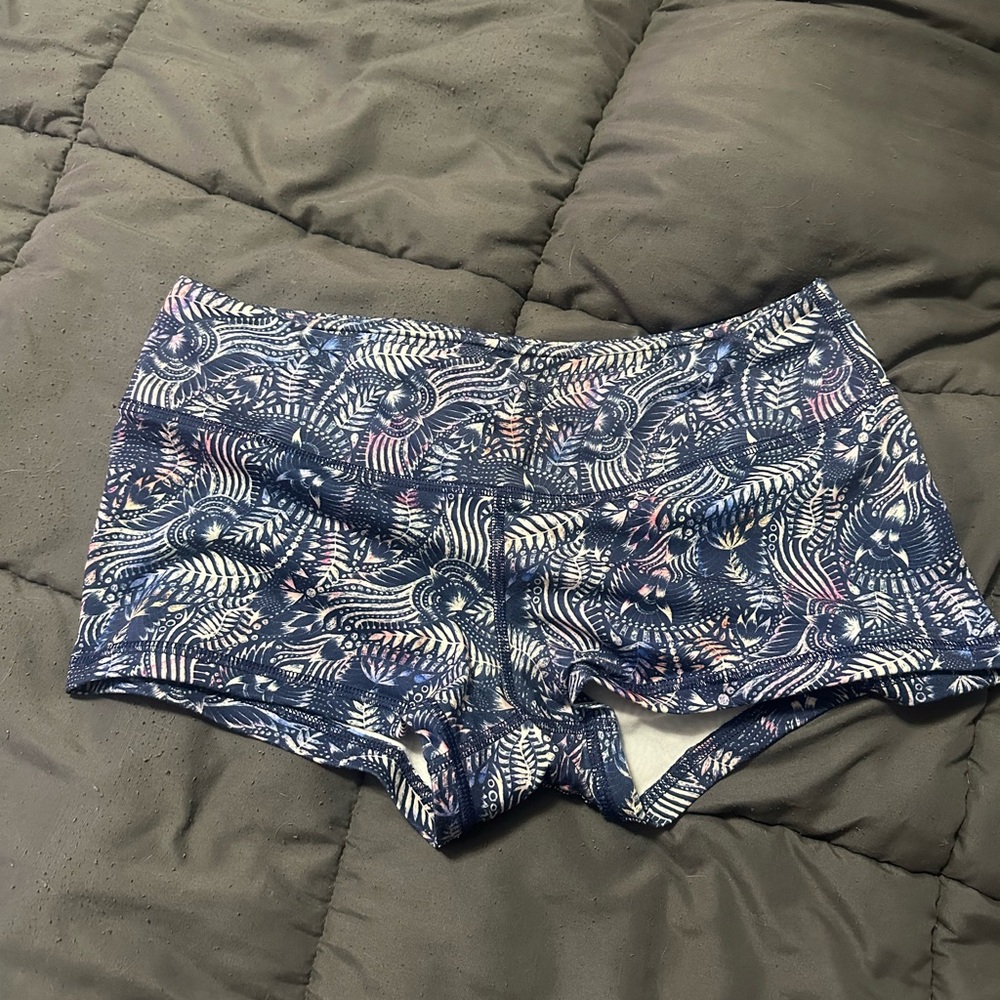 Fleo shorts